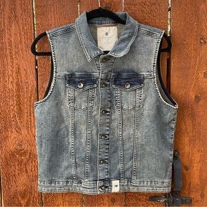 Ripton Regulator Vest